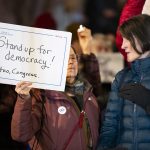 Women defend democracy